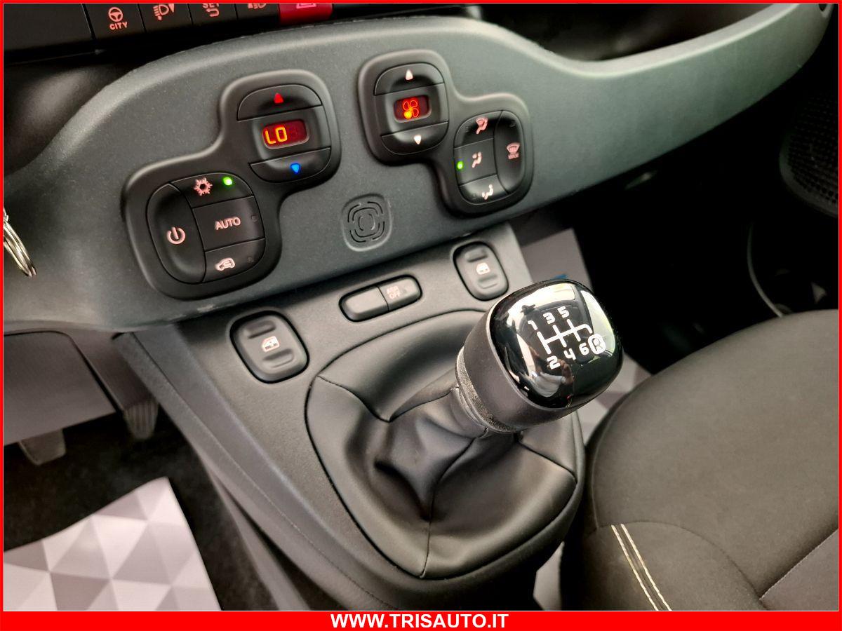 FIAT Panda 1.0 Hybrid Cross 5p.ti NEOPATENATI (ANDROID+APPLE)