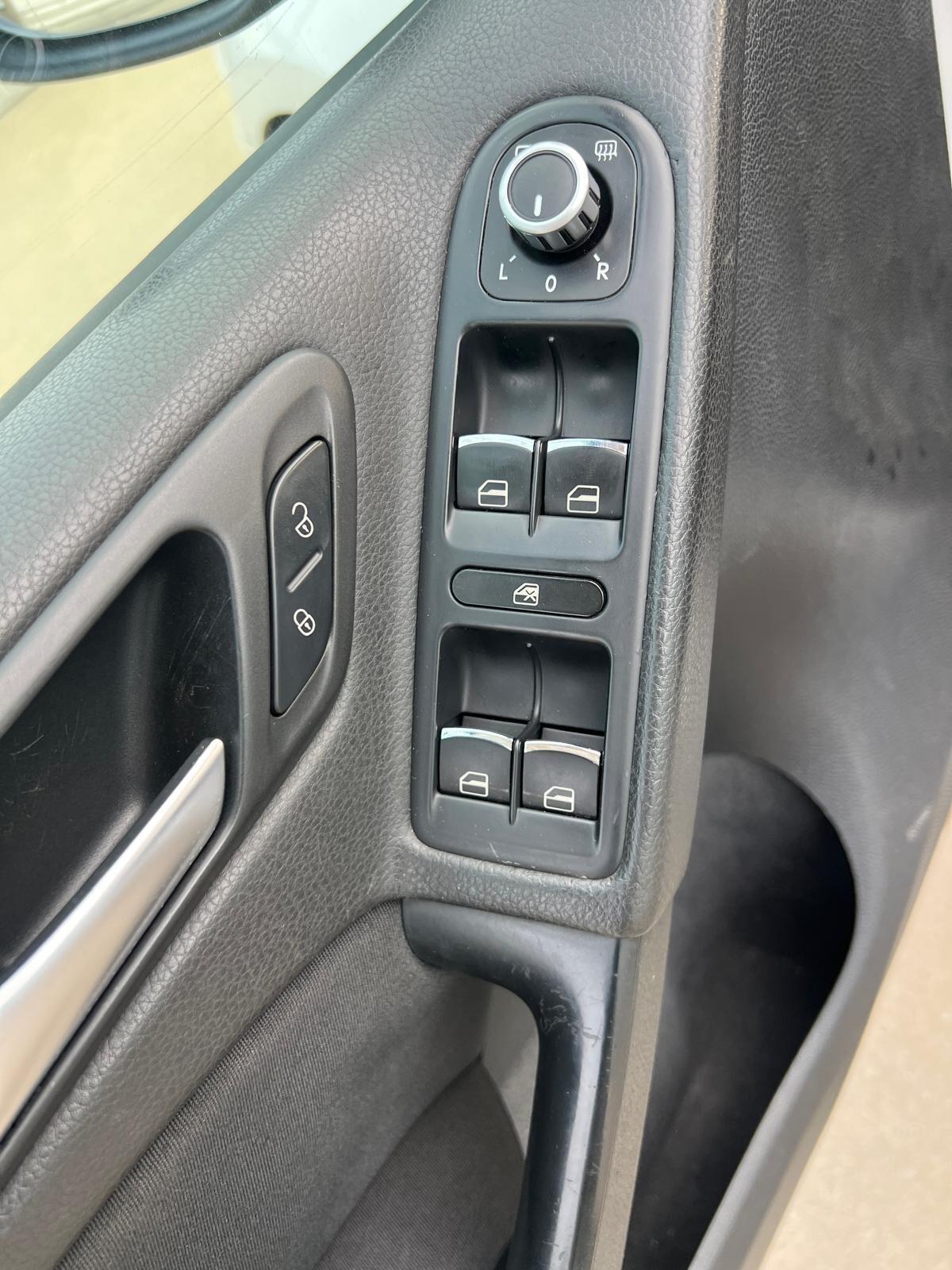 Volkswagen Golf GTI 2.0 TSI 5p.