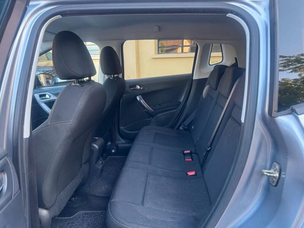 Peugeot 2008 1.2 VTi 82CV Allure