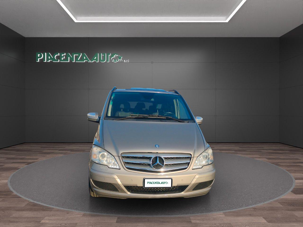 Mercedes Viano LUNGO Viano 2.2 cdi Ambiente 163cv.GANCIO.TETTO.PORTE ELETTRICHE