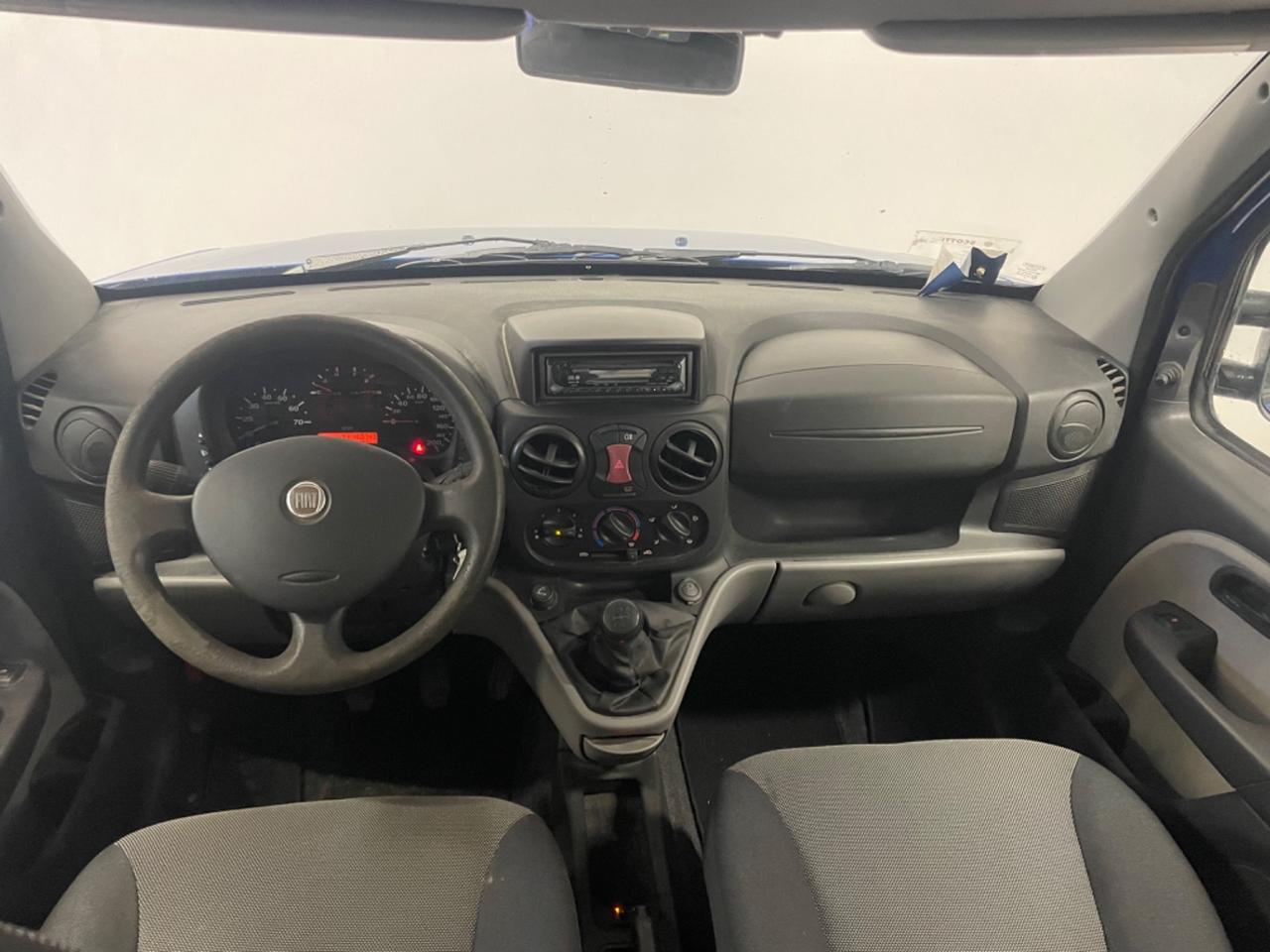 Fiat Doblò 1.6 16V Natural Power Active