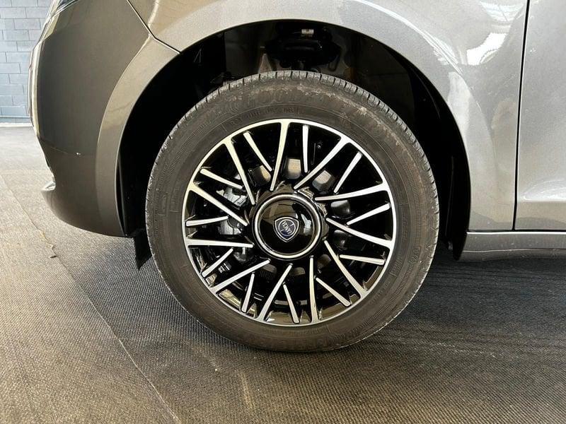 Lancia Ypsilon 1.0 FireFly 5 porte S&S Hybrid Platino - PROMO SIRONIAUTO+