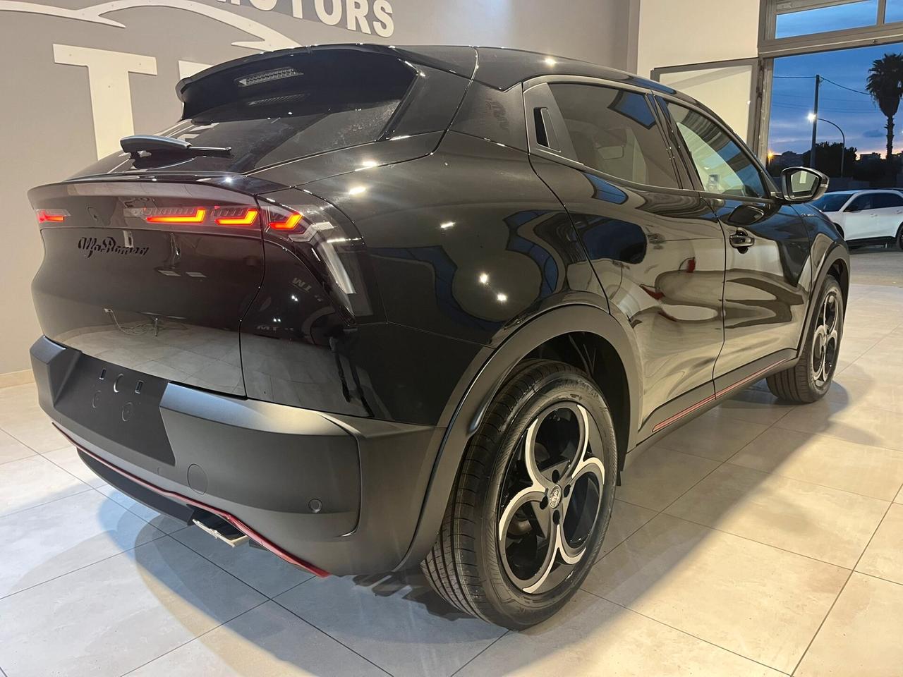 Alfa Romeo Junior 1.2 ibrida Speciale 136cv edct6