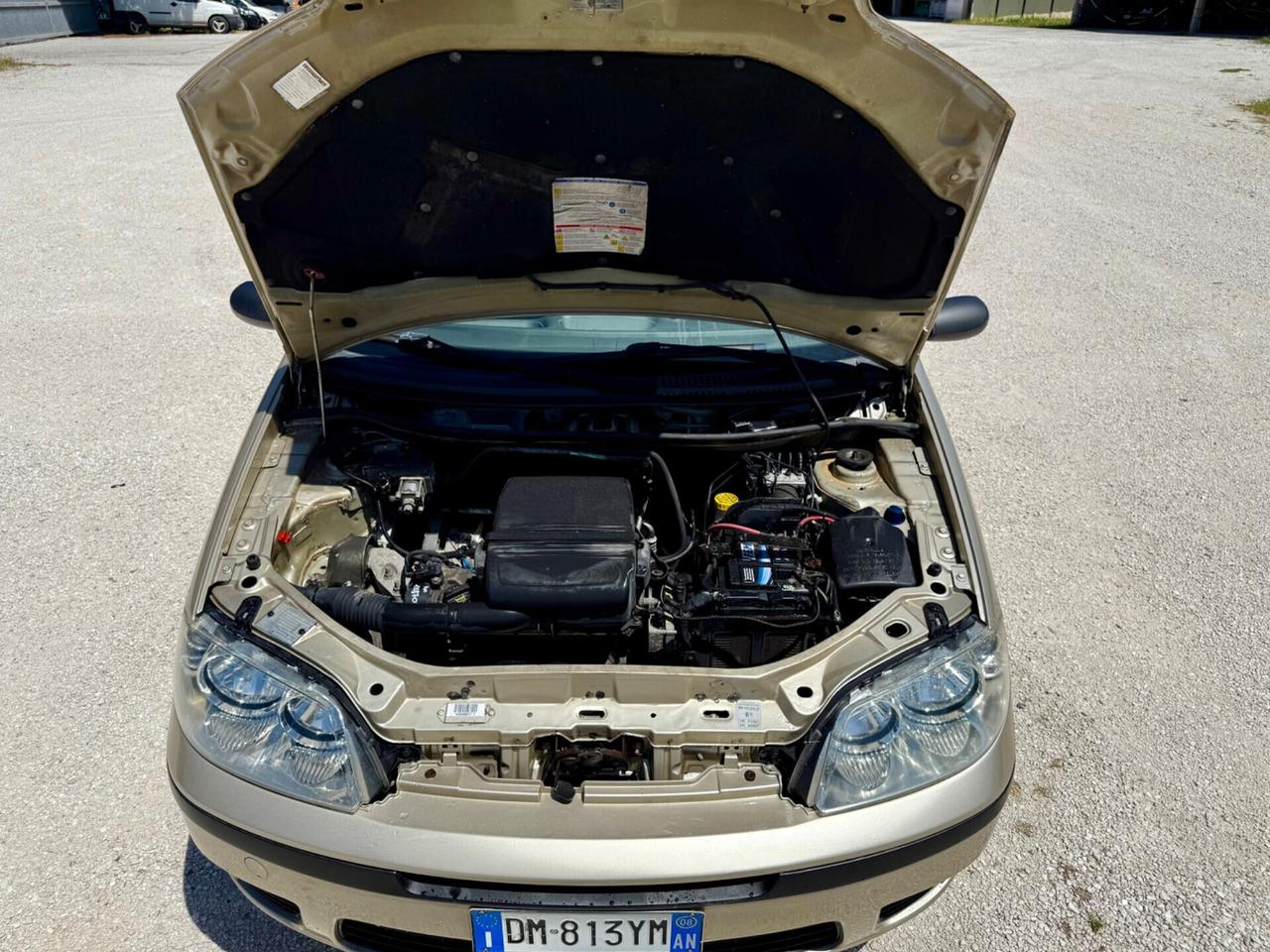 Fiat Punto 1.2 Natural Power UNIPRO neopatentati