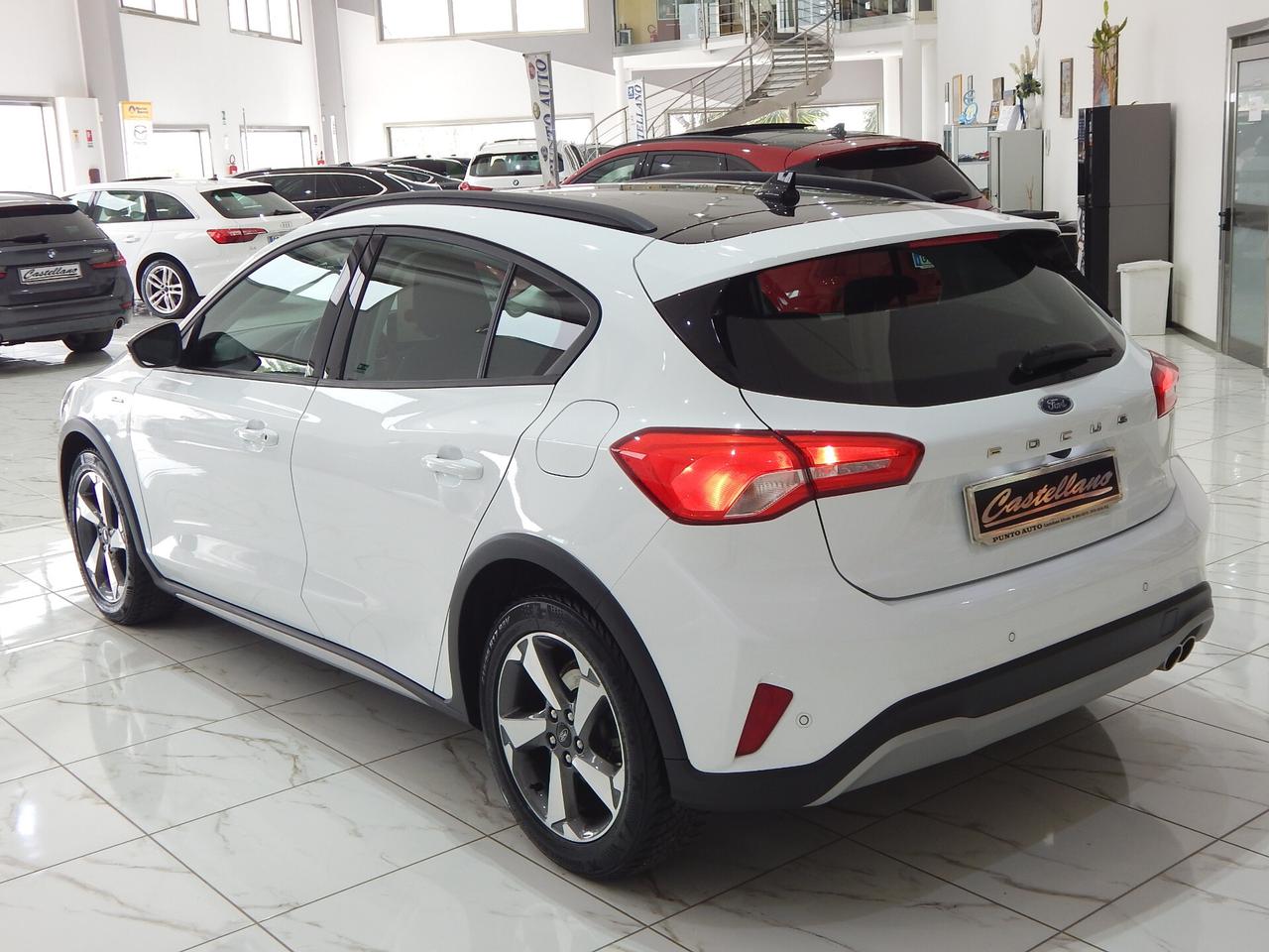 Ford Focus Active 1.5 ecoblue 120cv NAVI-CARPLAY-RADAR-KAMERA