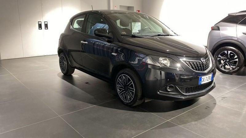 Lancia Ypsilon 1.0 FireFly 5 porte S&S Hybrid Gold