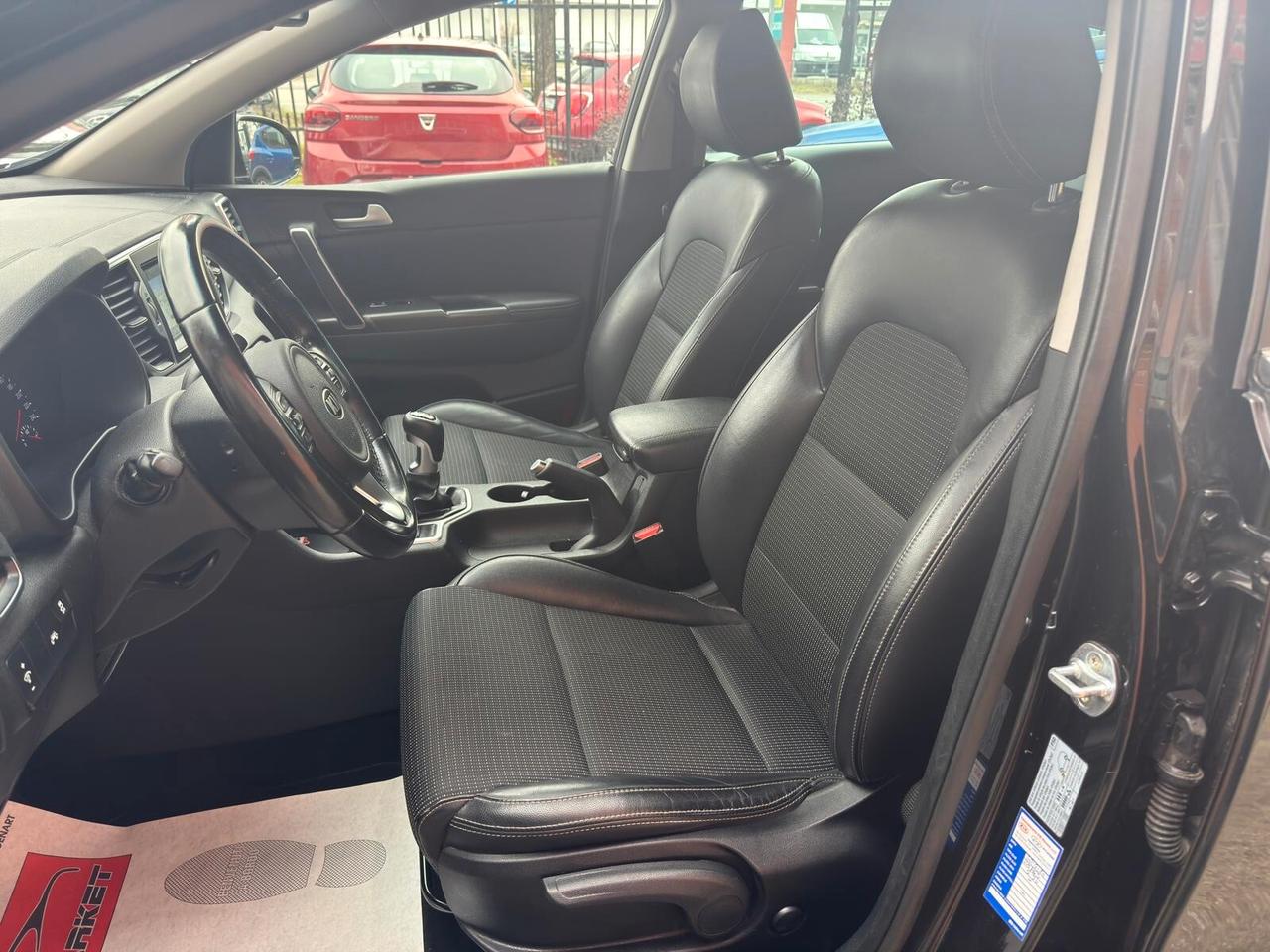 Kia Sportage 1.7 crdi Cool Navi 2wd 115cv TETTO