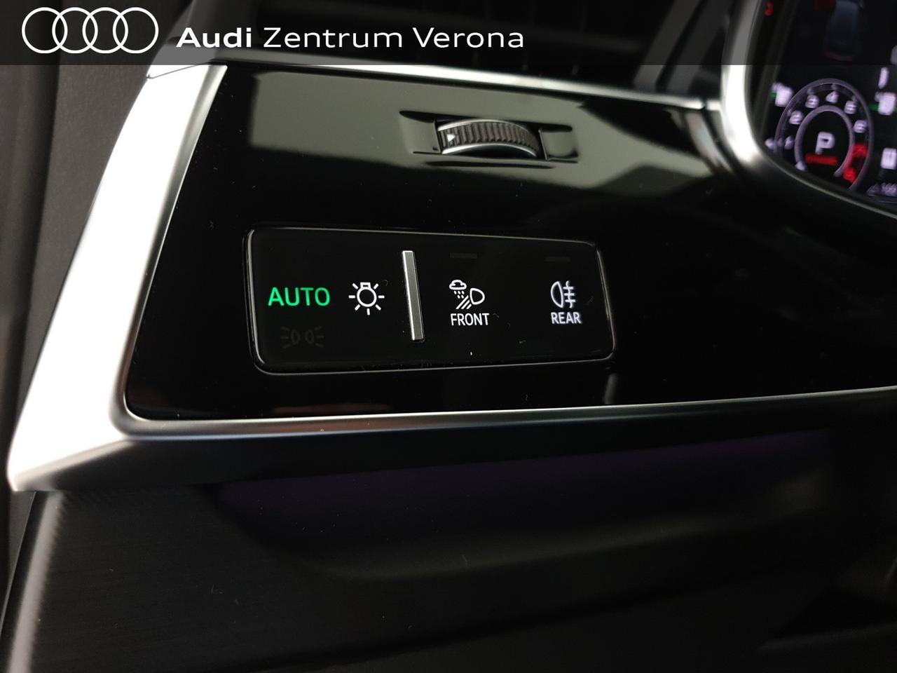 4.0TFSI 640CV tiptronic Performance