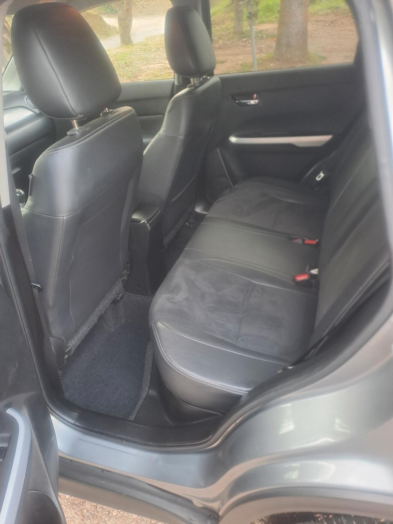 Suzuki Vitara 1.6 DDiS 4WD AllGrip V-Top