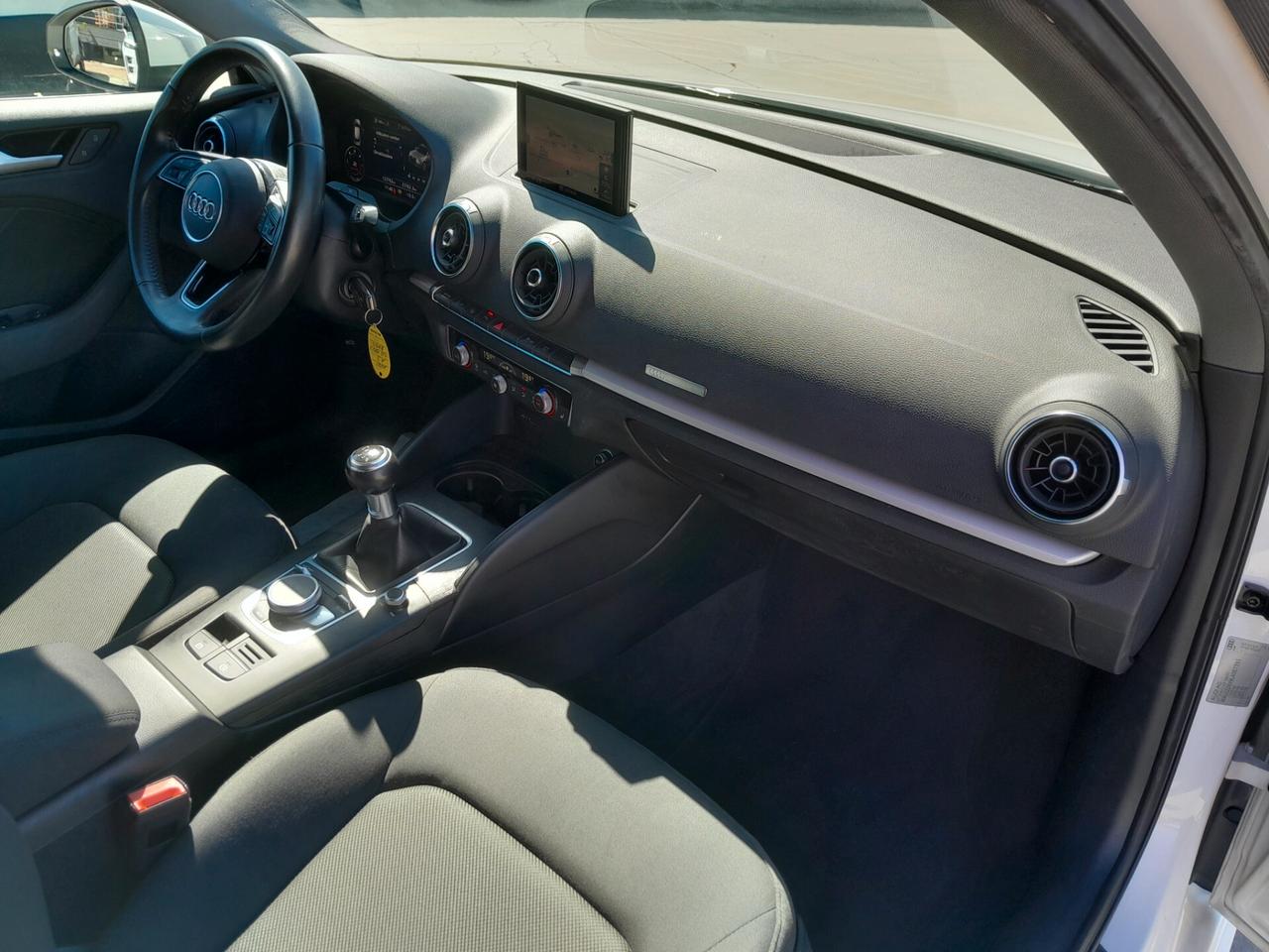 AUDI A3 35 TDI 2.0 150 CV S line