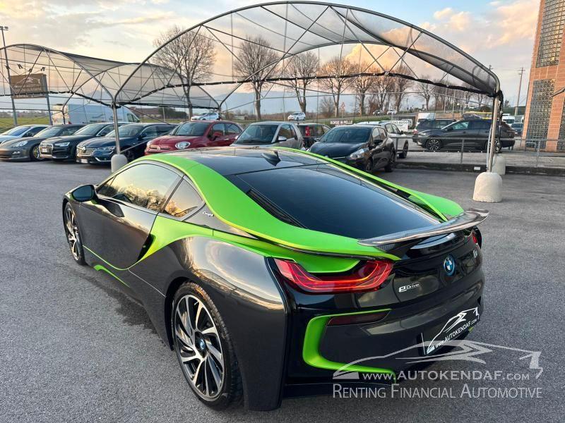 BMW i8 Coupe 1.5 auto