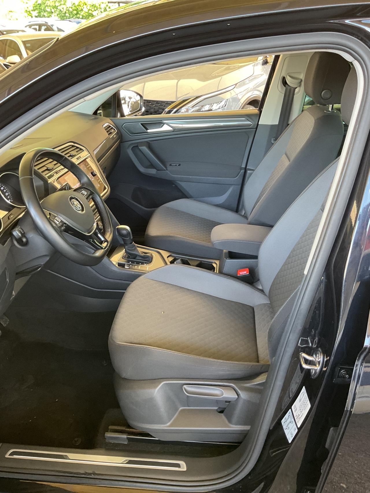 Tiguan 2.0 TDI 150 CV- DSG R-Line-iva esp-unipro