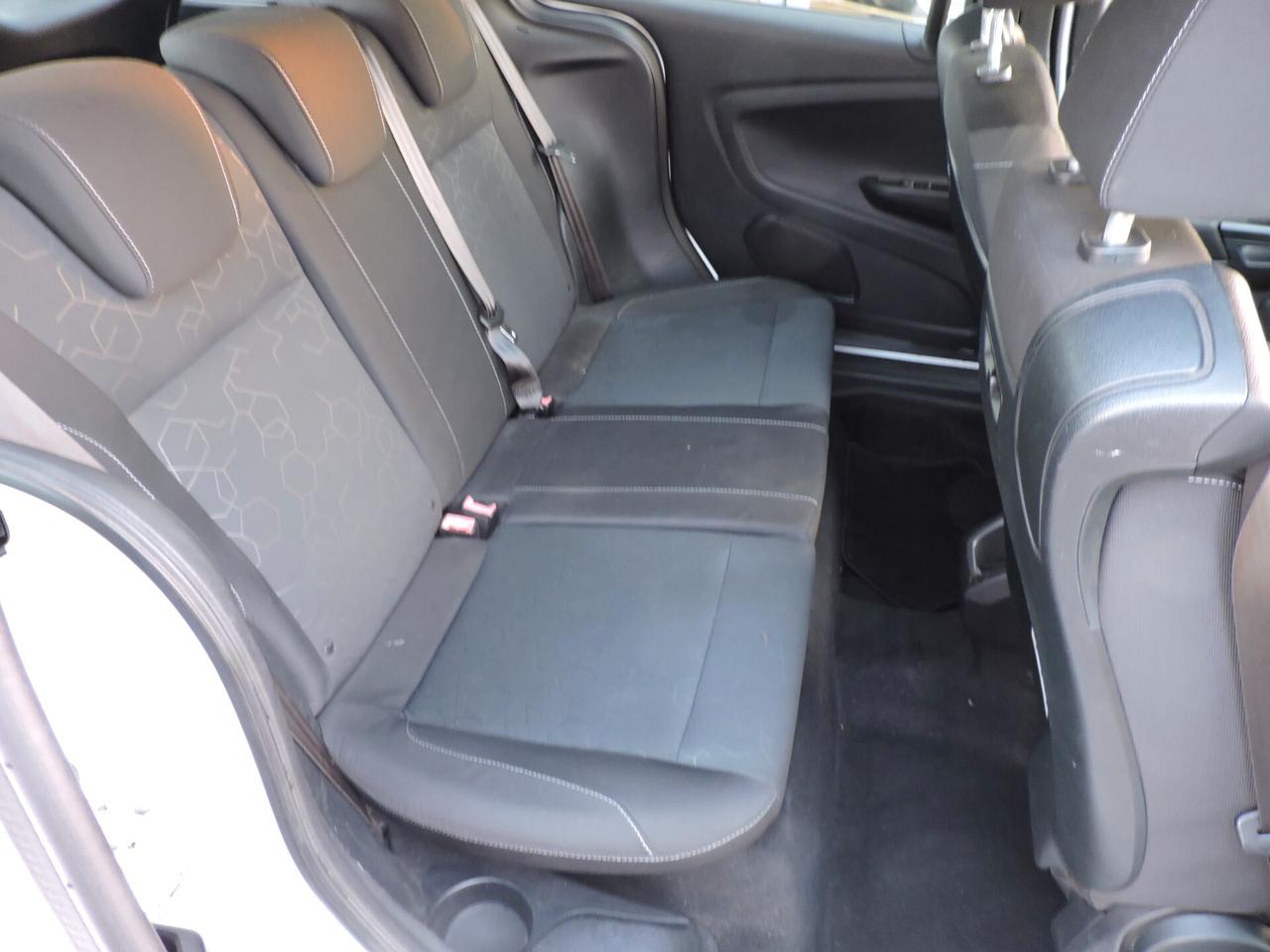 Ford B-Max 1.0 EcoBoost 100 CV Plus 5P