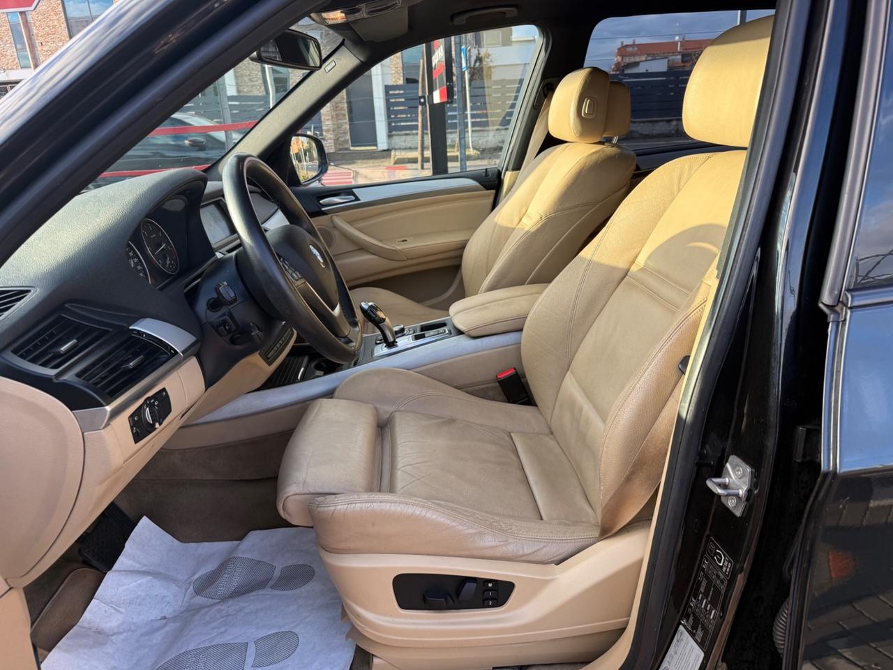 Bmw X5 xDrive35d Futura 7 POSTI