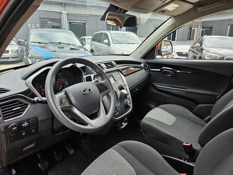 Mahindra KUV100 KUV100 1.2 K8