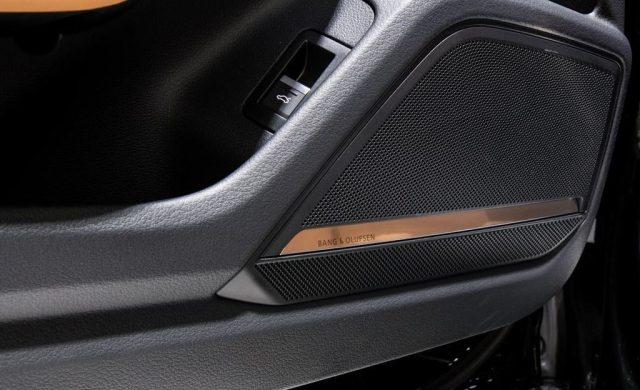 AUDI RS6 Avant 4.0 TFSI V8 quattro tiptronic Performance