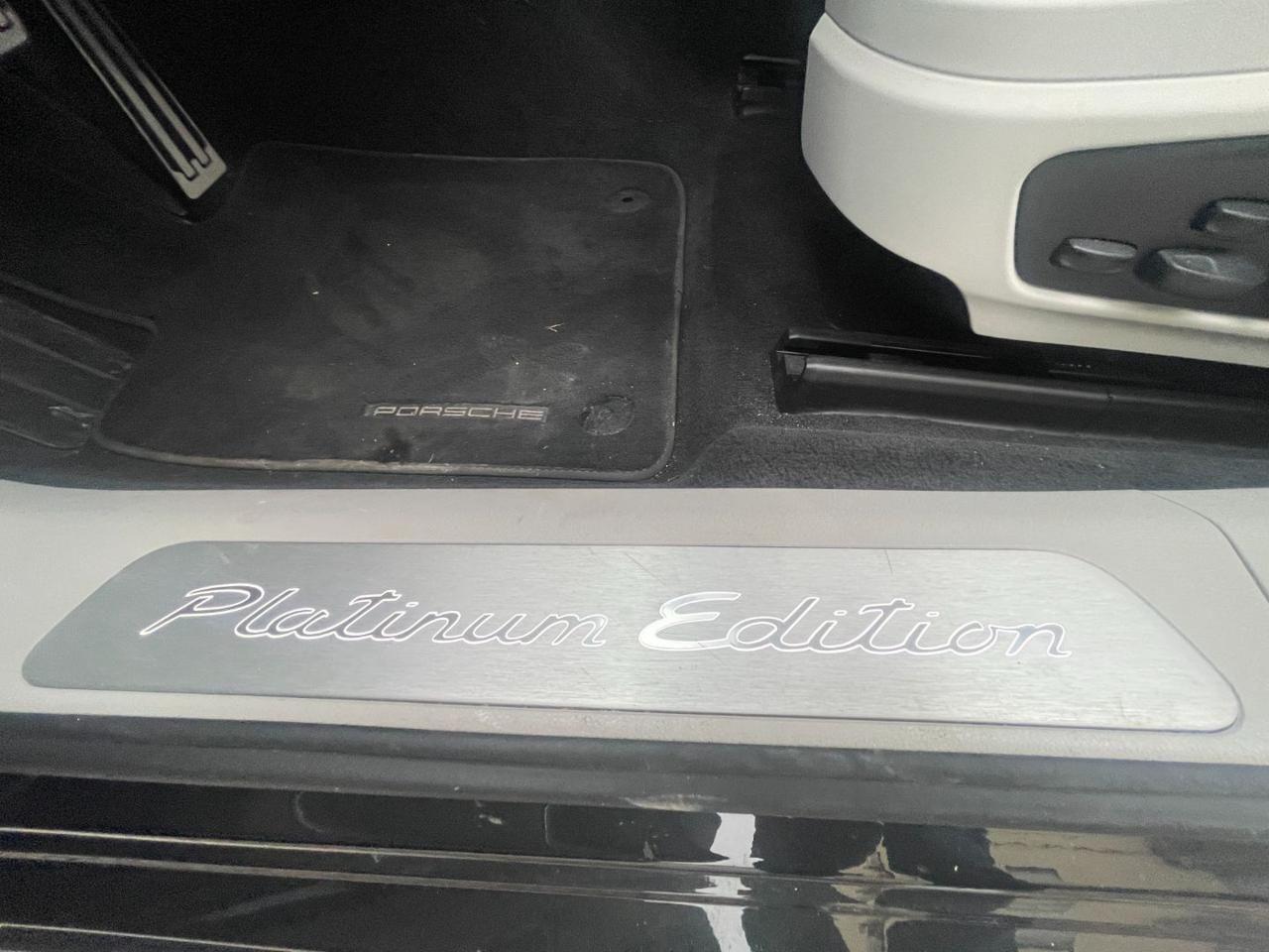 PORSCHE Panamera 2.9 4 Platinum Edition