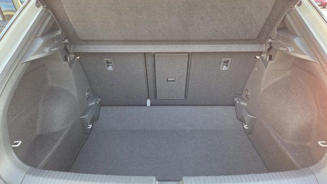 VOLKSWAGEN T-Roc 1.0 TSI R-Line PERMUTE OK NEOPAT. UNICOPROPR.