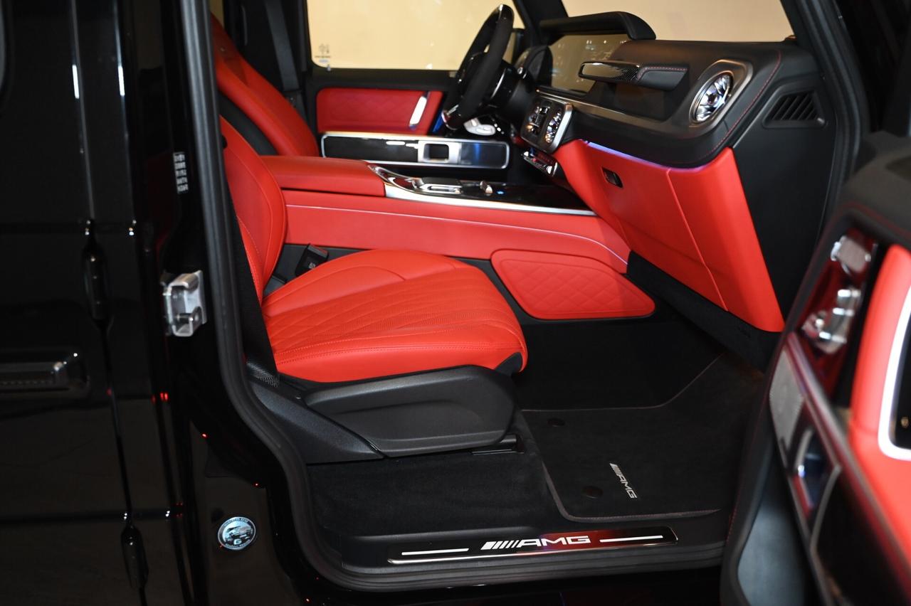Mercedes-benz G AMG MANIFAKTUR MILD HYBRID 506