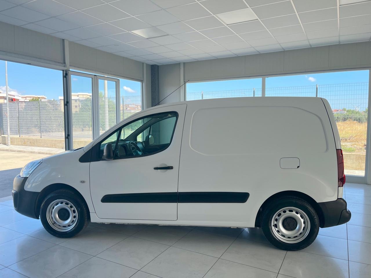 PEUGEOT PARTNER 1600 HDI 3 POSTI