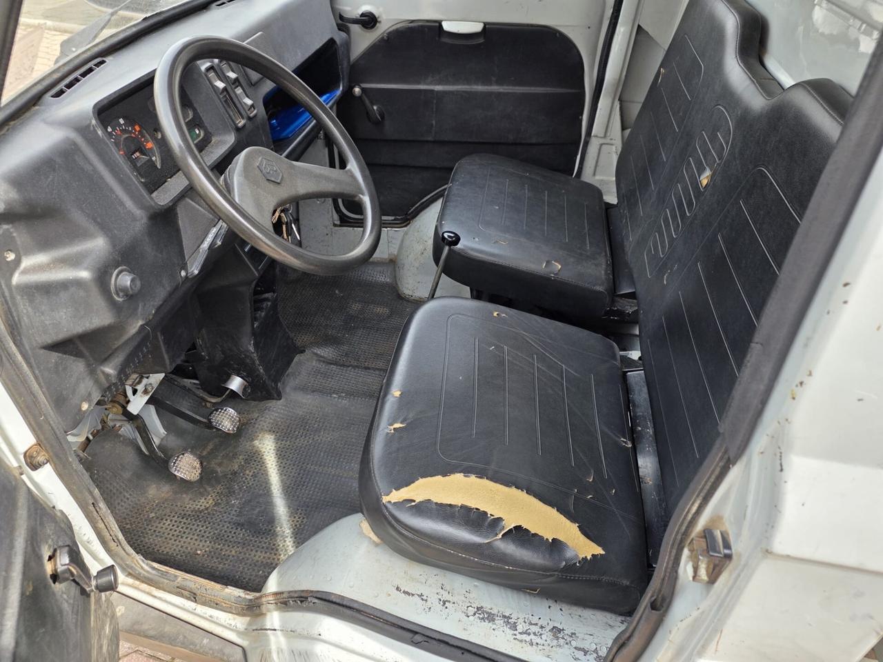 Piaggio Poker Ape 422 cilindra 14.5kw. - 19.7cv. Ribaltabile