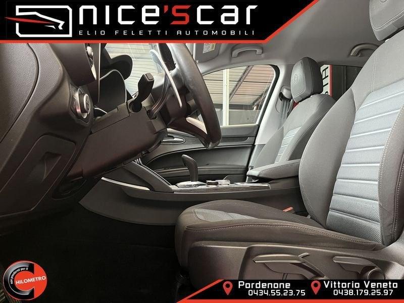 Alfa Romeo Stelvio 2.2 Turbodiesel 190 CV AT8 Q4 Business