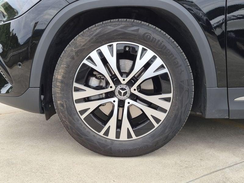 Mercedes-Benz GLA 180 Progressive Advanced Plus auto