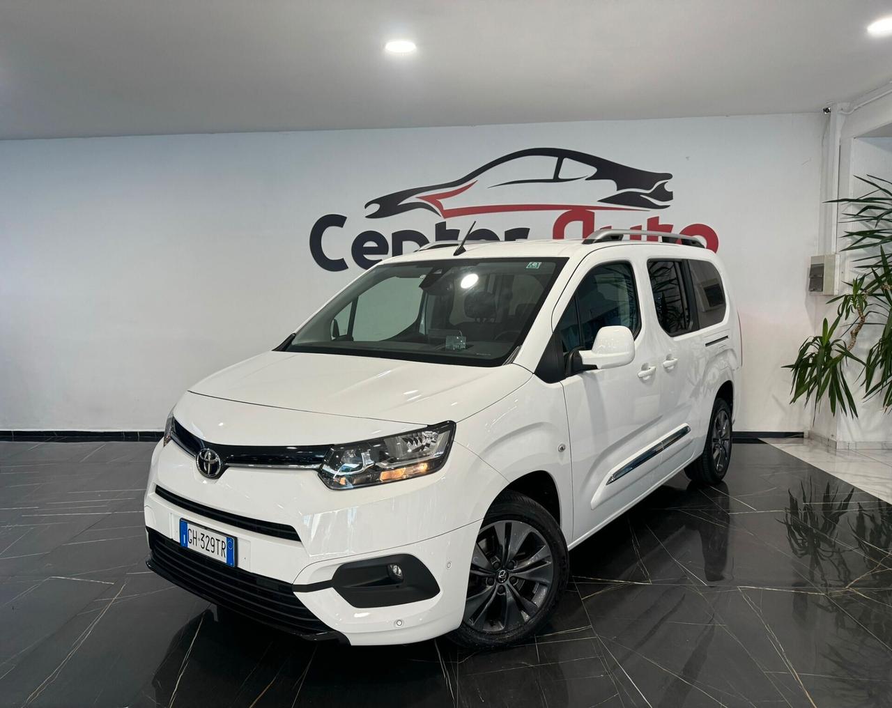 Toyota Proace Proace City Verso 1.5D 130 CV S&S L2 A/T Luxury