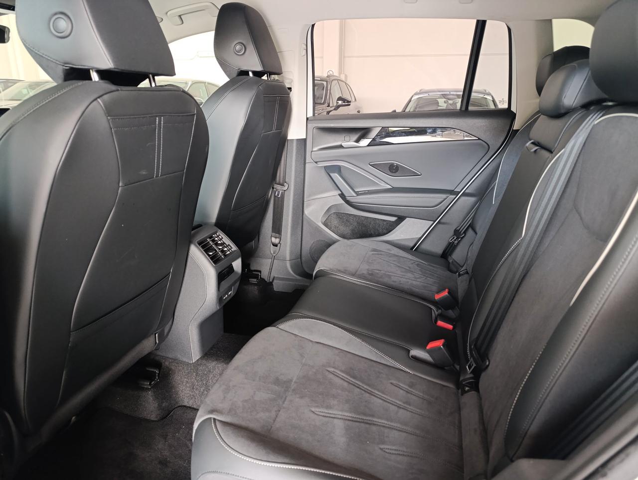 Volkswagen Tiguan 2.0 tdi Elegance 150cv dsg