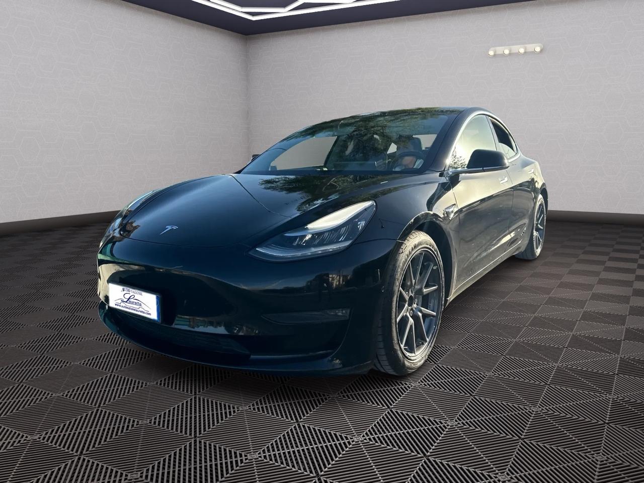 Tesla Model 3 Long Range Dual Motor AWD
