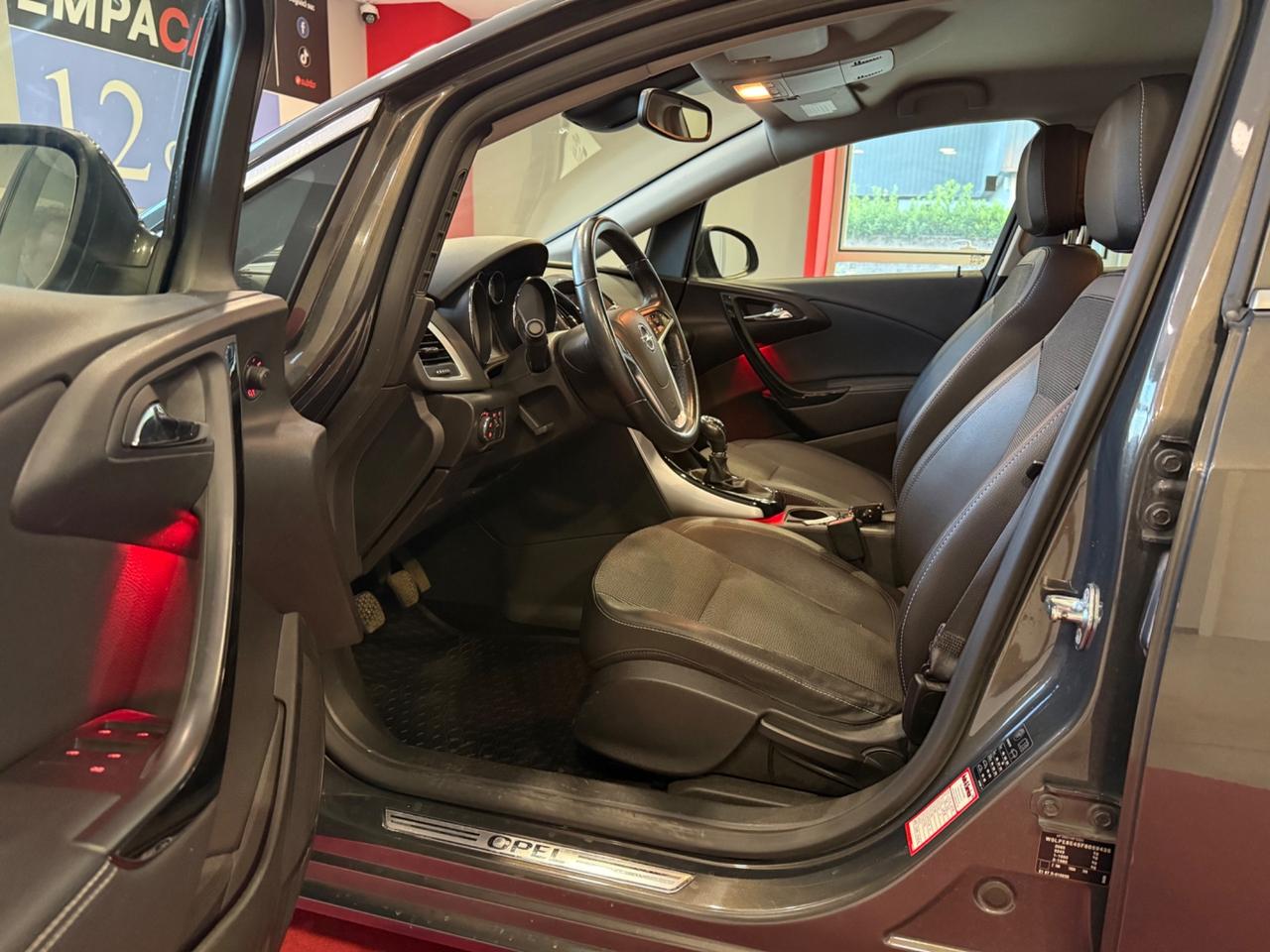 Opel Astra 1.4 Turbo 140CV Sports Tourer GPL Tech Cosmo