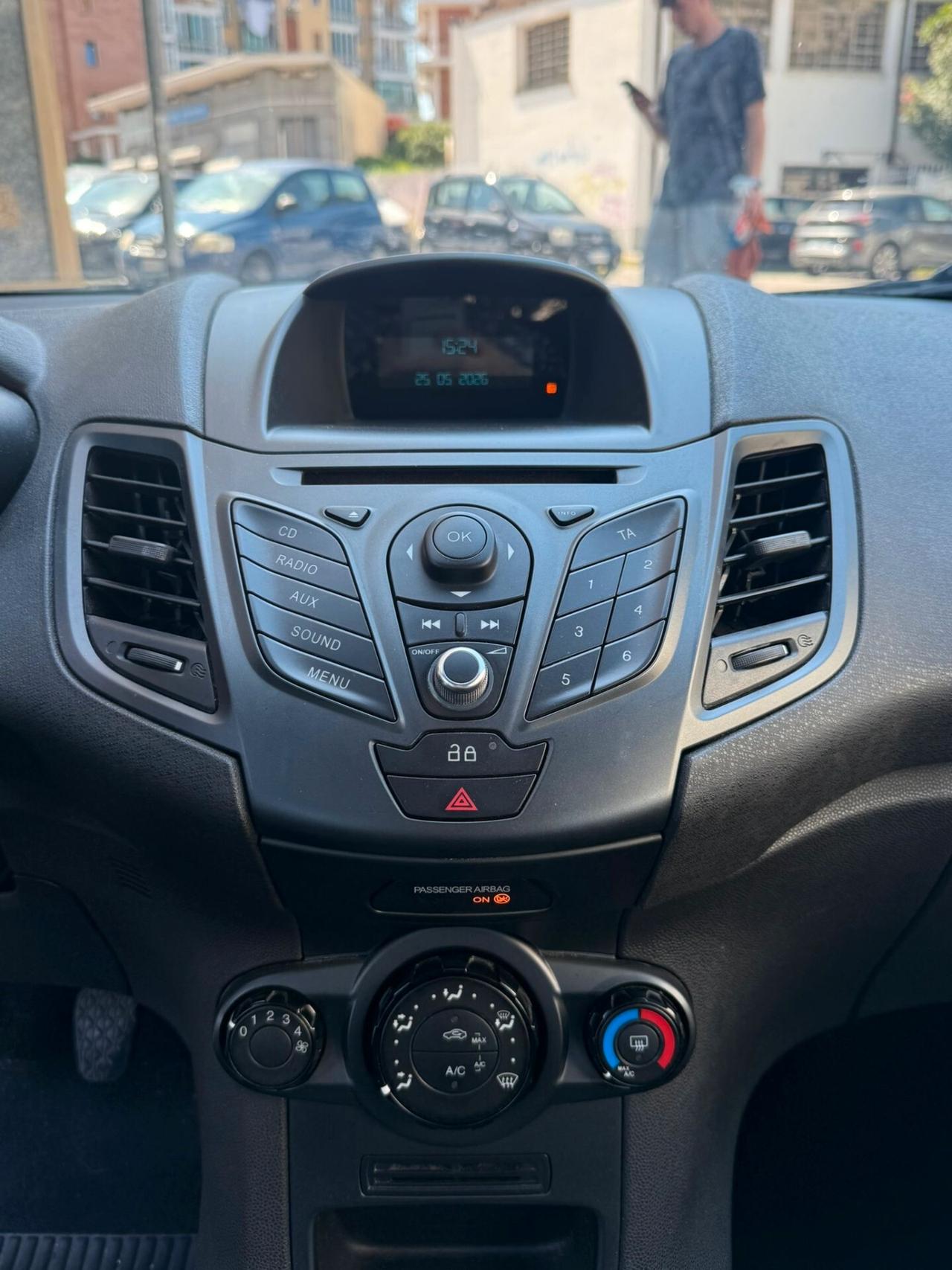 Ford Fiesta 1.4 5p. Bz.- GPL Titanium