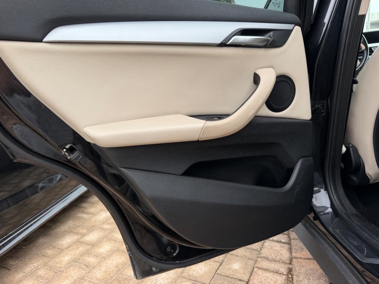 Bmw X1 xDrive18d Sport