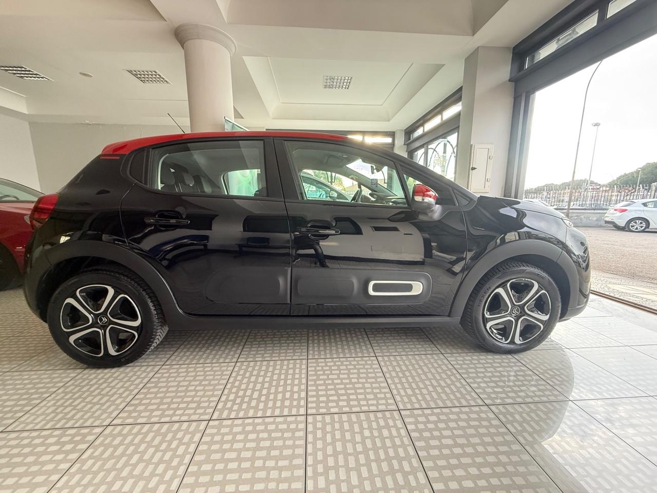 Citroen C3 PureTech 83 S&S Shine Pack