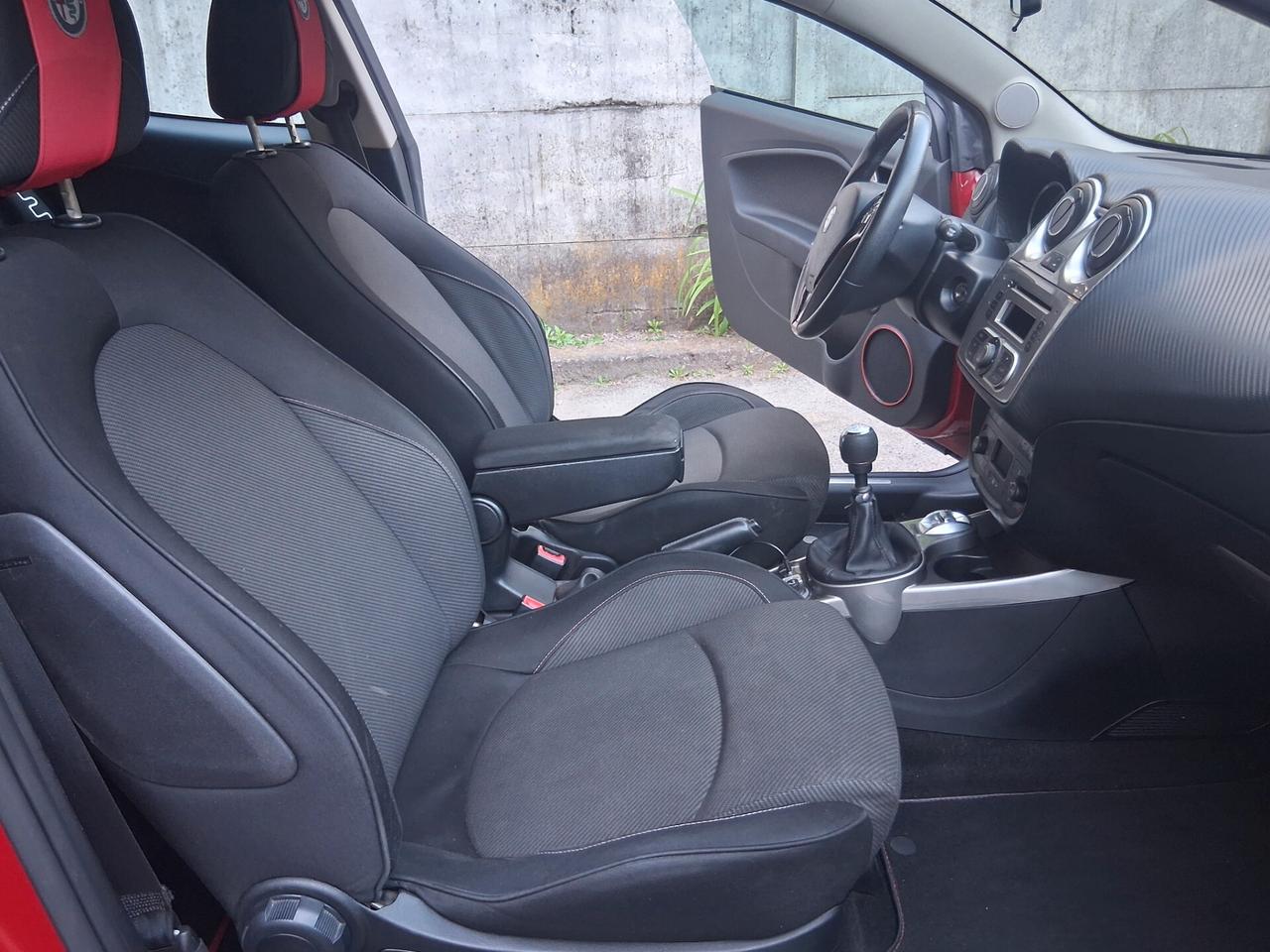 Alfa Romeo MiTo 1.4 78 CV Distinctive Sport Pack