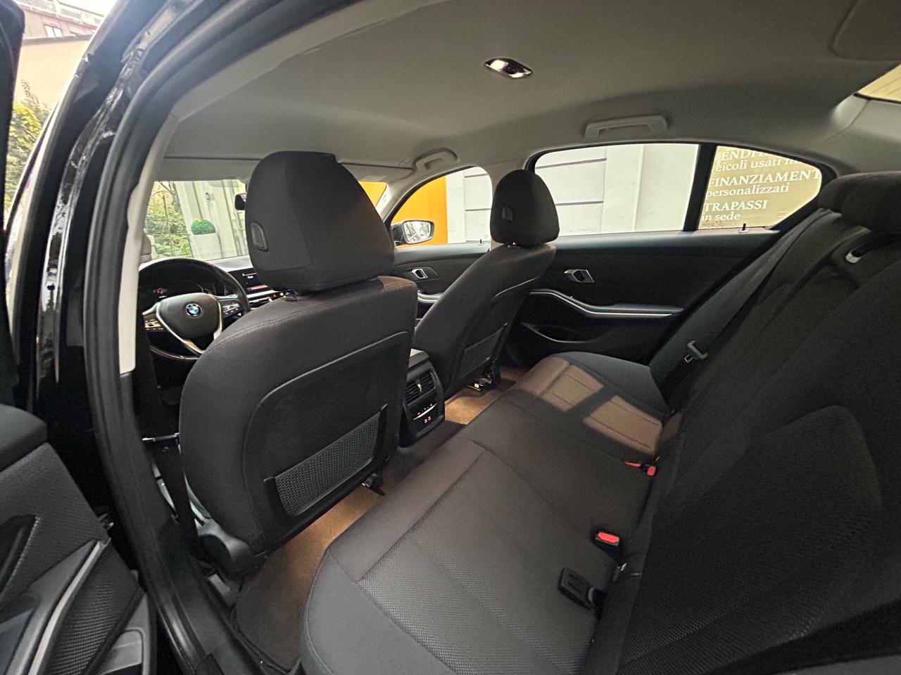 Bmw 316d MHEV 48V Advantage SERVICE | 99.000KM!!!