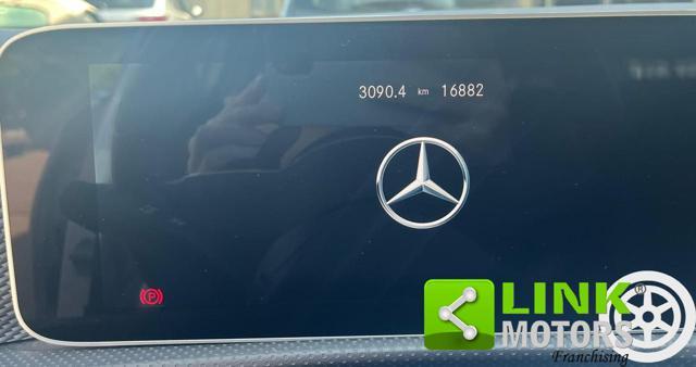 MERCEDES-BENZ A 200 Sport