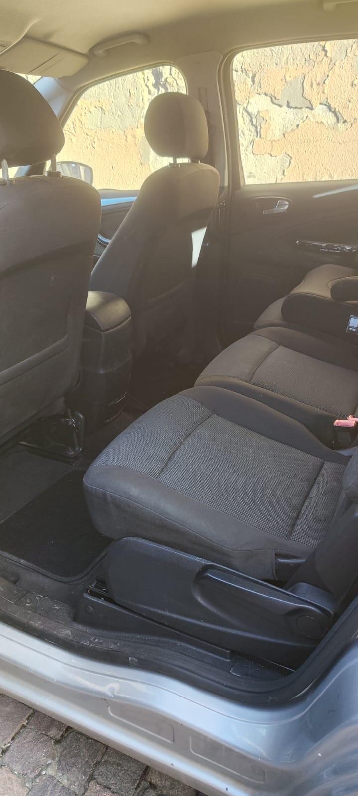 Ford S-Max No