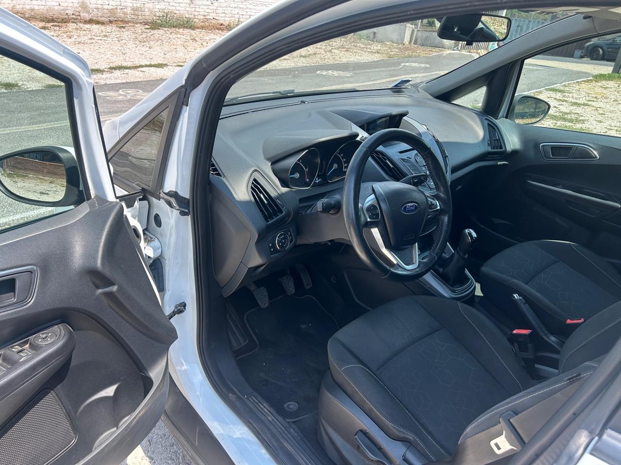 Ford B-Max 1.5 TDCi 75 CV Business