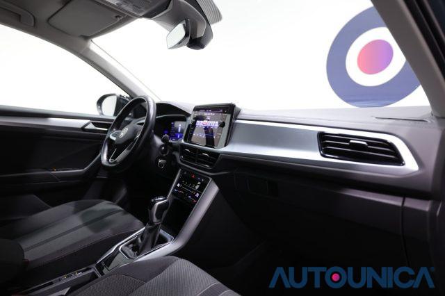VOLKSWAGEN T-Roc 1.5 TSI ACT DSG LIFE FARI LED