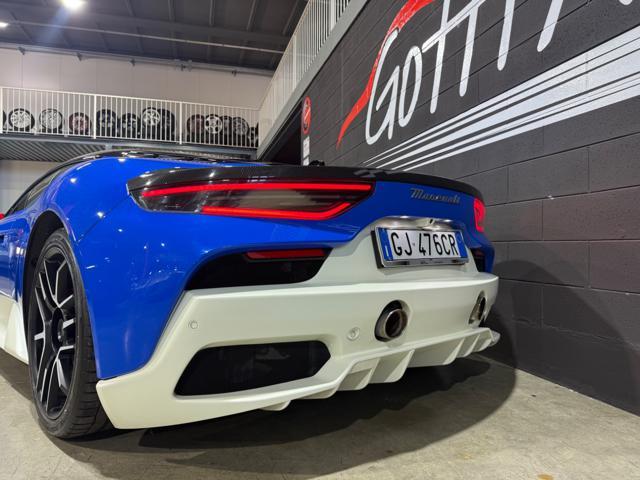 MASERATI MC20 MC20 UFF ITA IVA CARBOCERAMICI SOLLEVATORE BLU