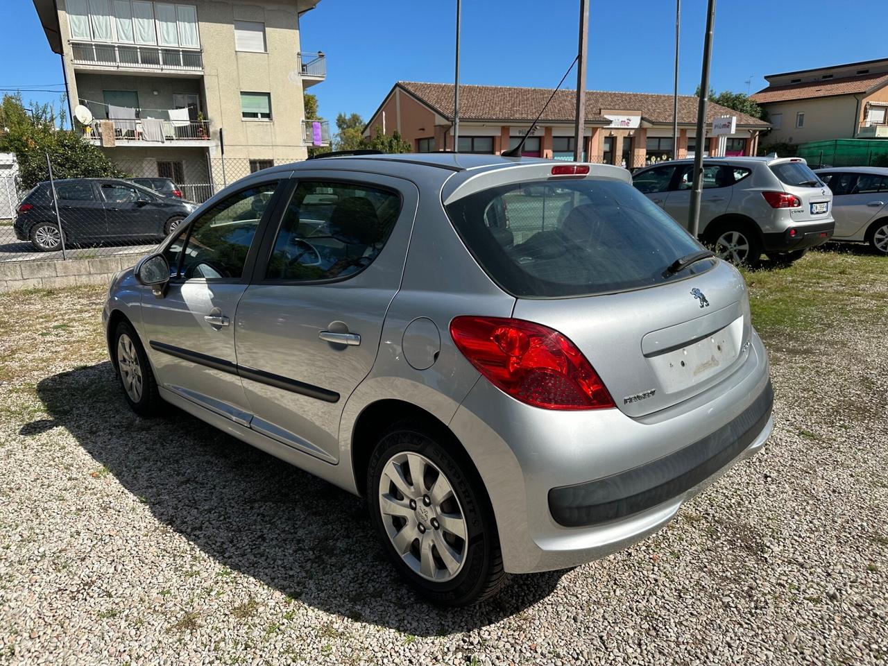 Peugeot 207 1.4 benzina 5p. 2 Tronic XS