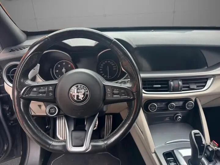 Alfa Romeo Stelvio 2.2 Turbodiesel 210 CV AT8 Q4 Veloce Tì