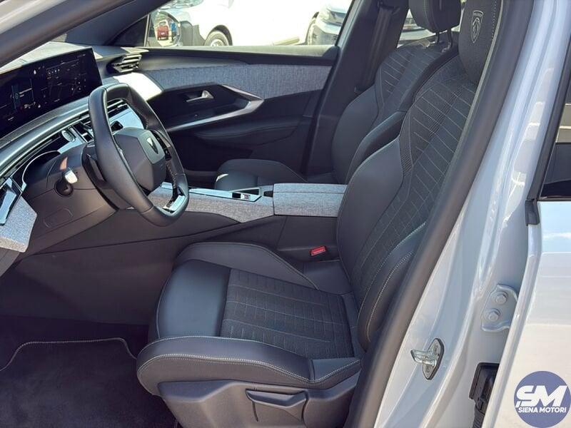 Peugeot 3008 Hybrid 136 GT e-DCS 6