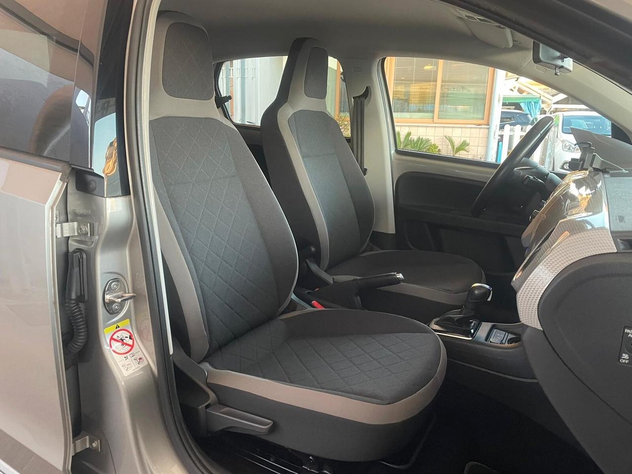 Volkswagen up! e-up! 82 CV