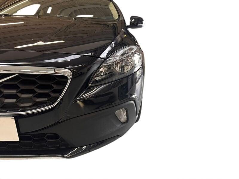 Volvo V40 II 2012 Cross Country Dies Cross Country 1.6 d2 Summum s/b-xeno