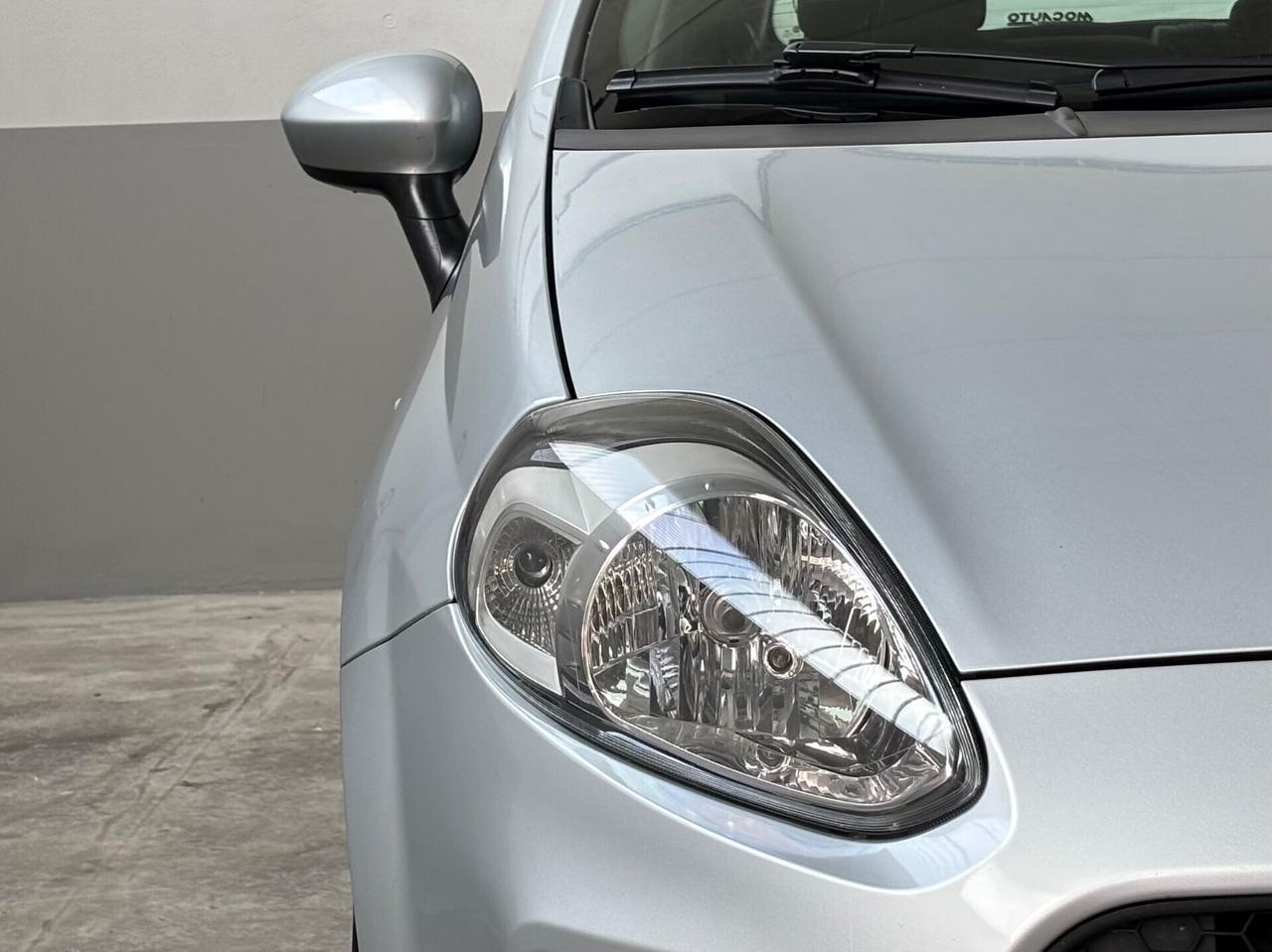 Fiat Punto 1.3 MJT II 75 CV 3 porte Lounge