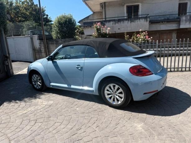Volkswagen Maggiolino Cabrio 1.6 TDI DSG Design