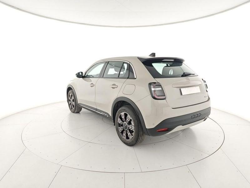 FIAT 600 Hybrid 110 CV DCT MHEV