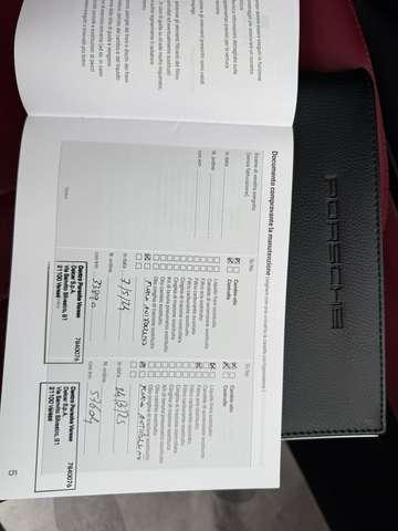 Porsche Cayenne 3.0 tiptronic Red Edition